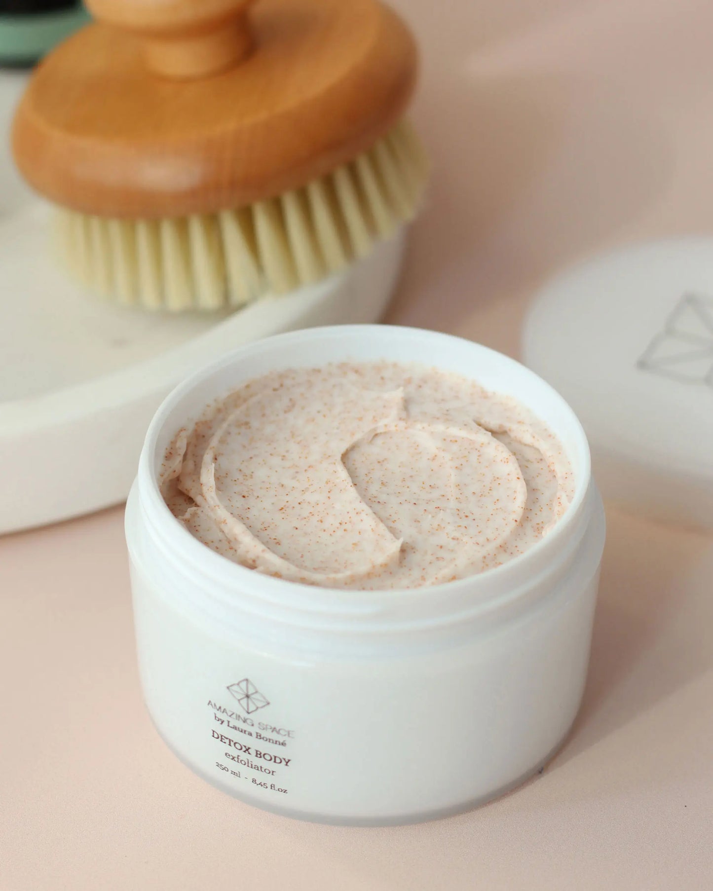 Detox Body Exfoliator - Mint & rosemary