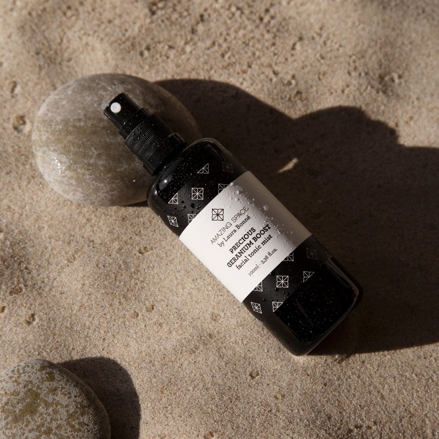 PRECIOUS GERANIUM BOOST - Facial tonic mist