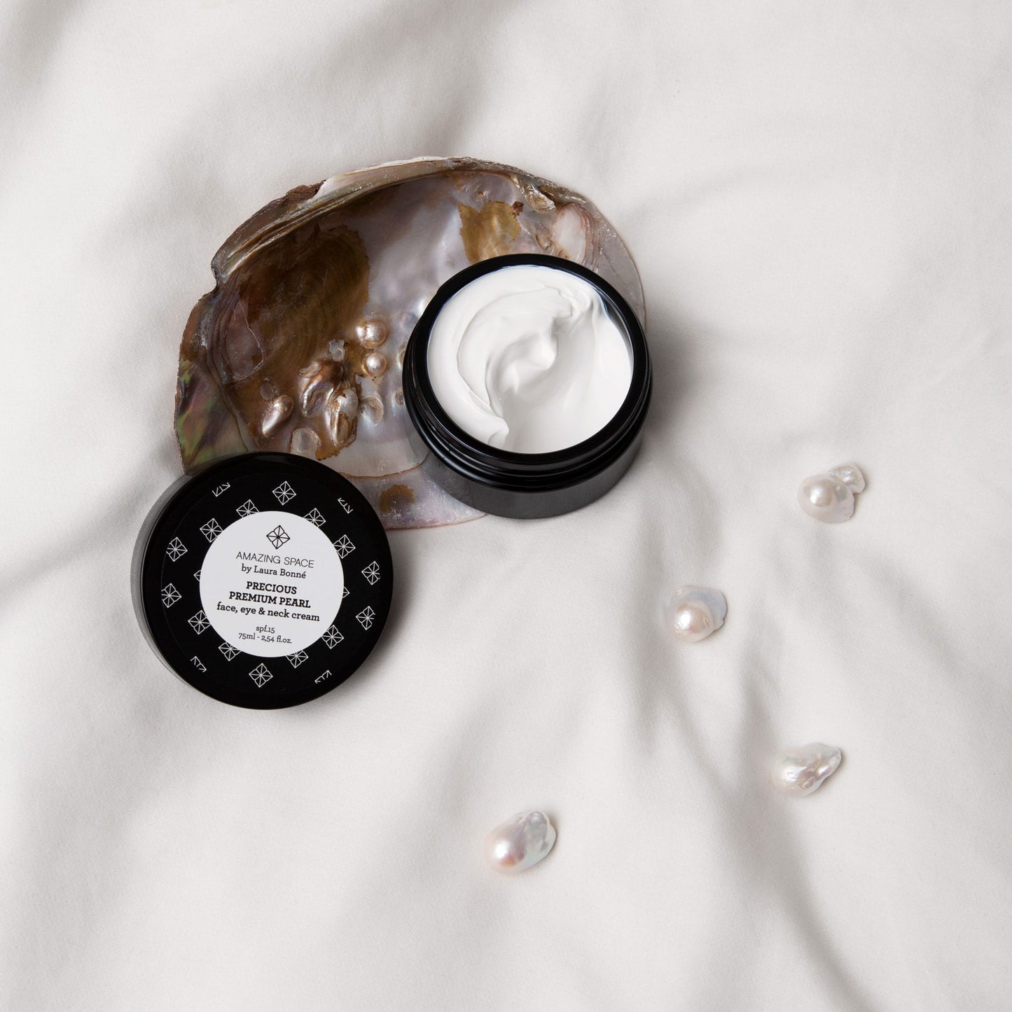 Precious premium pearl - Face, eye & neck cream SPF. 15