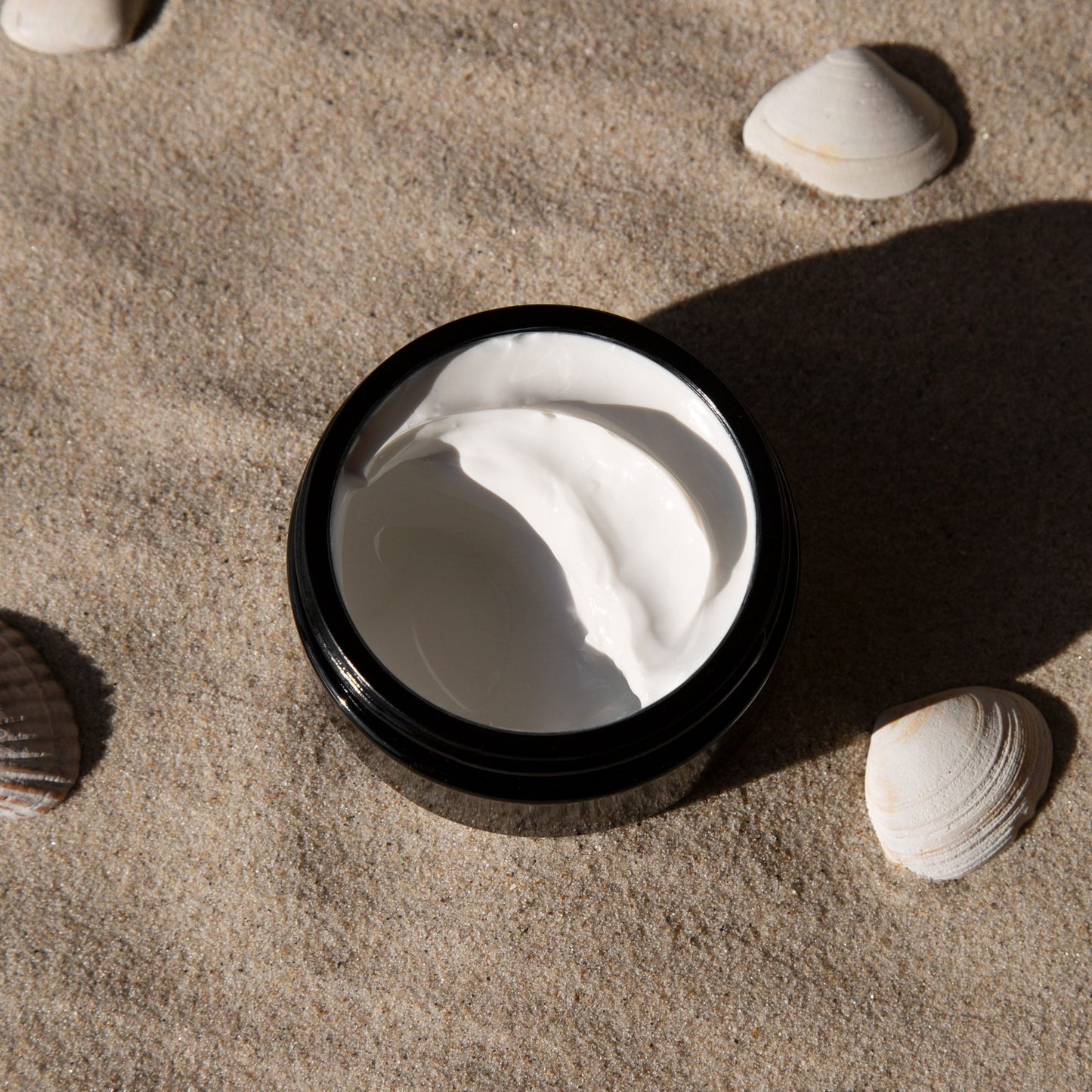 Precious premium pearl - Face, eye & neck cream SPF. 15